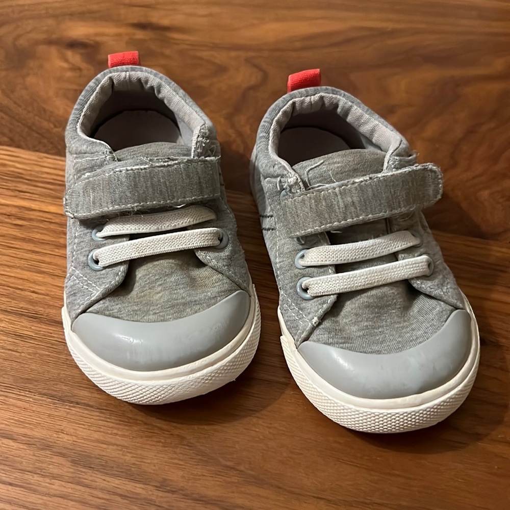 See Kai Run grey sneakers 6.5